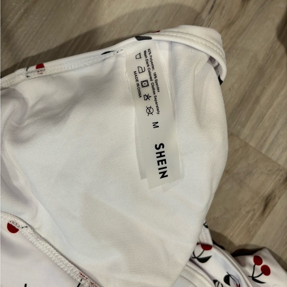 ‼️THRIFT STORE MAKE OFFER SHEIN Swimsuit Cherry One Piece Bathing Suit M New - Picture 10 of 10